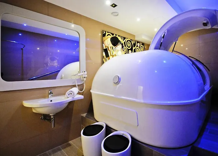 Meduza 3* كولوبرزيغ