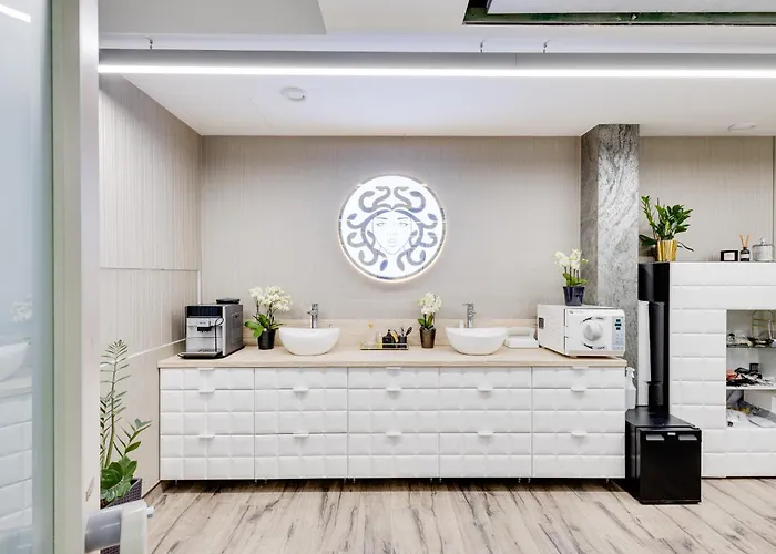 فندق مبيت وإفطار Meduza كولوبرزيغ