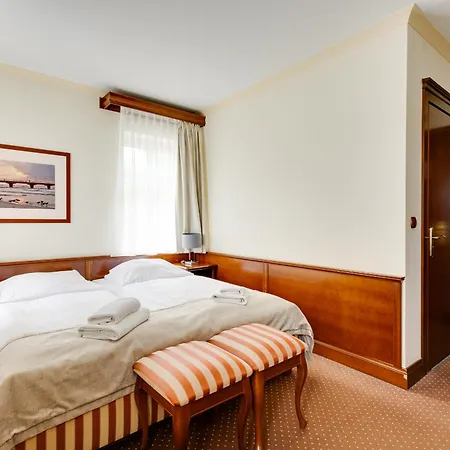 Meduza Bed & Breakfast 3*