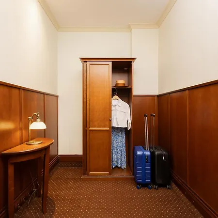 Meduza Bed & Breakfast 3*